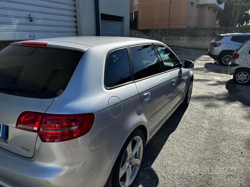 Usata Audi A3 140 CV (102 kW) 2012 Grigio Utilitaria
