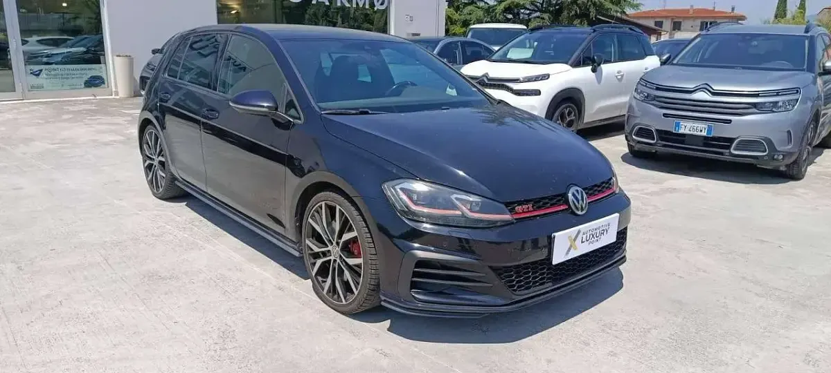 Usata VW Golf VII GTI 245 CV (180 kW) 2019 Nero Berlina