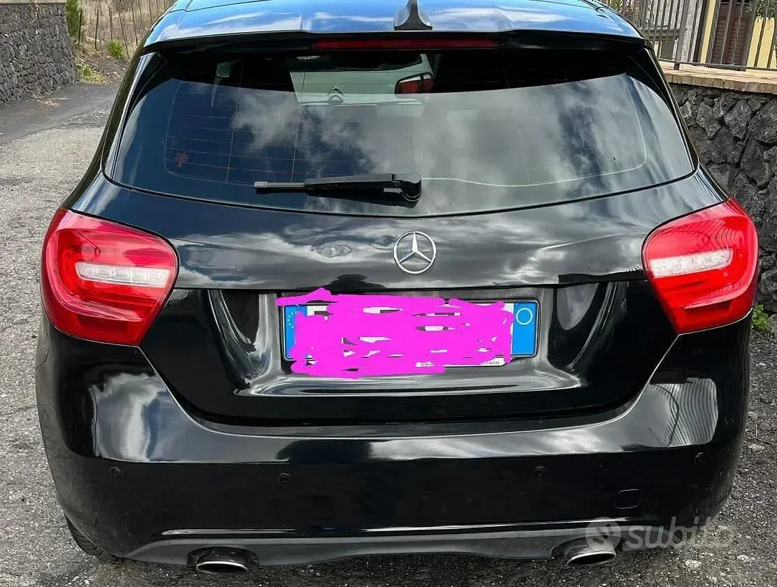 Usata Mercedes CLA180 109 CV (80 kW) 2014 Nero Berlina