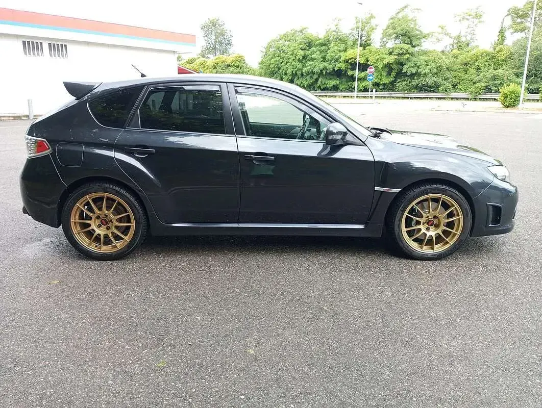 Usata Subaru Impreza 300 CV (220 kW) 2009 Berlina