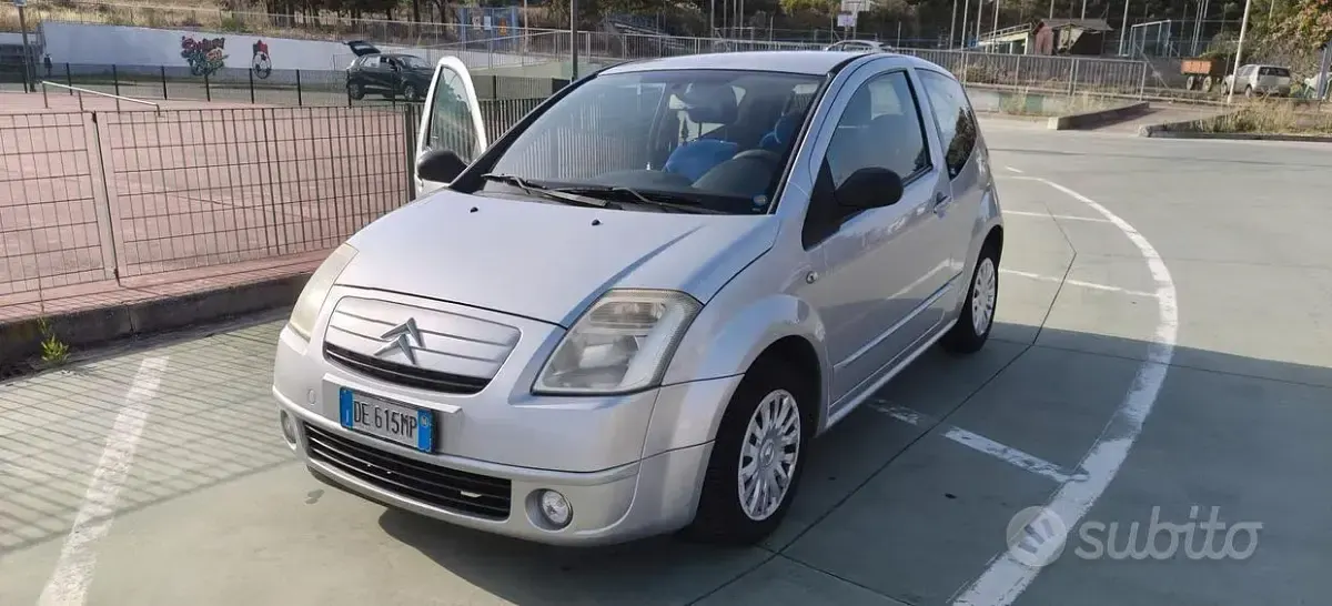 Usata Citroën C2 68 CV (50 kW) 2006 Marrone Utilitaria