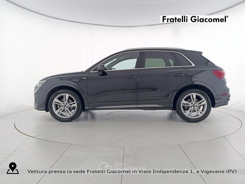 Usata Audi Q3 S-Line 150 CV (110 kW) 2024 Nero mito metallizzato SUV