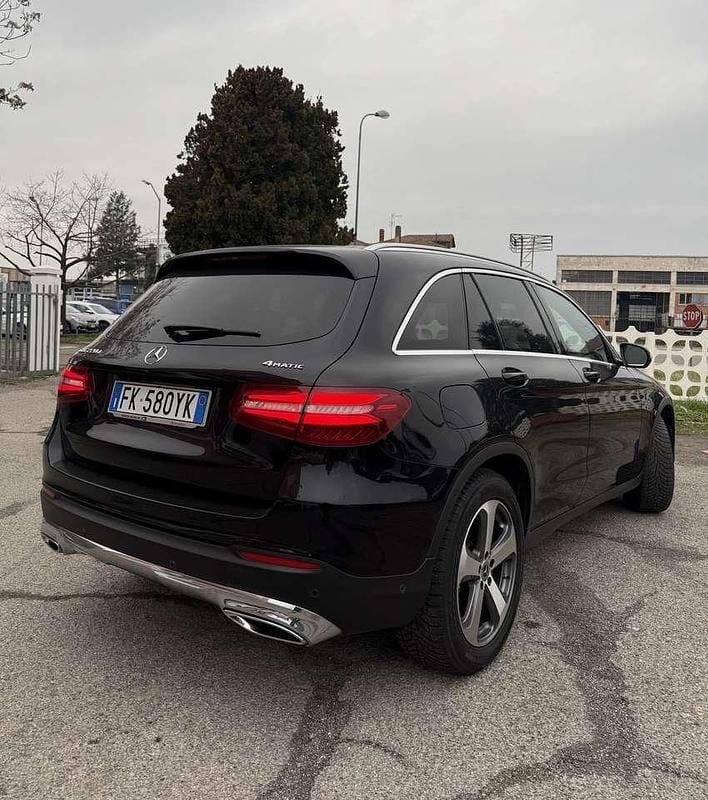 Usata Mercedes GLC220 AMG 170 CV (125 kW) 2017 Nero SUV