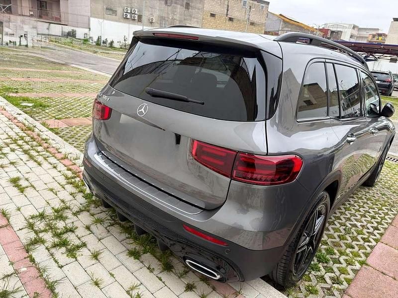 Usata Mercedes GLB200 Advanced Plus 150 CV (110 kW) 2024 Grigio SUV