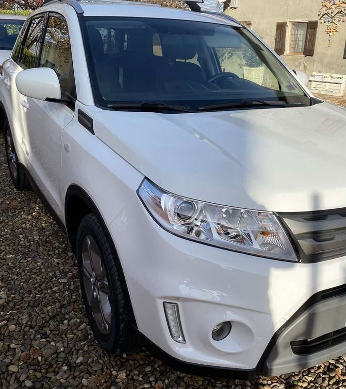 Bianco Usata 2017 Suzuki Vitara Cool SUV | 9000 € (Super prezzo) - Immagine 1/4