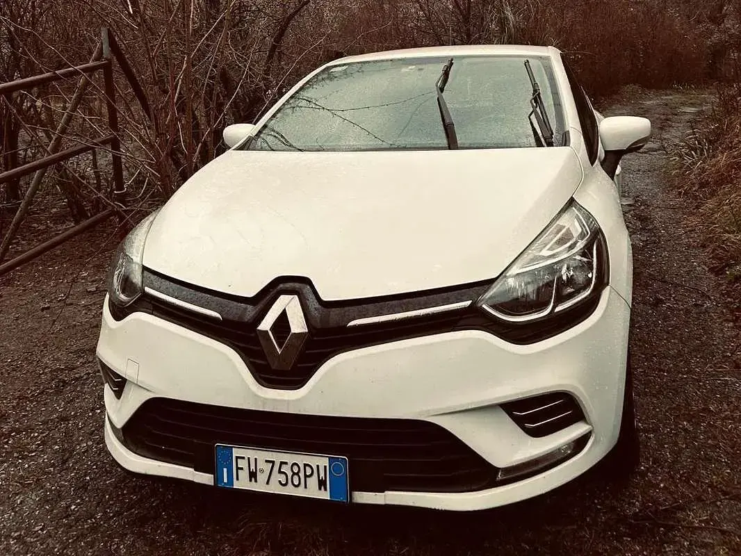 Usata Renault Clio IV Business 75 CV (55 kW) 2019 Bianco Berlina