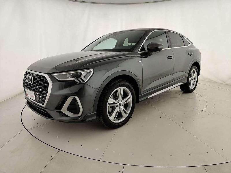 Usata Audi Q3 S-Line 190 CV (139 kW) 2024 Grigio SUV