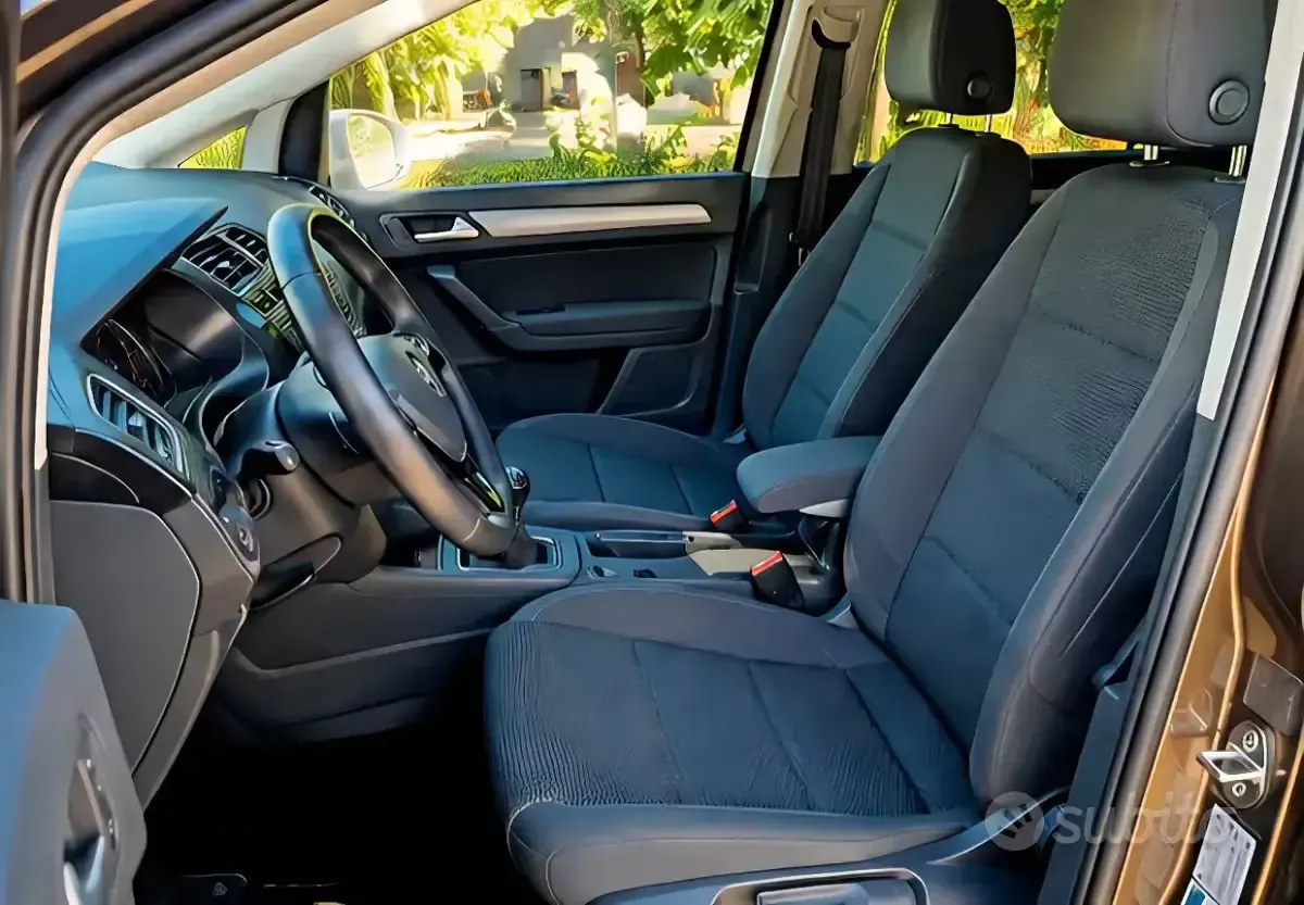 Usata VW Touran 105 CV (77 kW) 2015 Monovolume