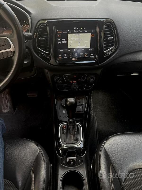 Usata Jeep Compass Limited 140 CV (102 kW) 2019 Nero SUV