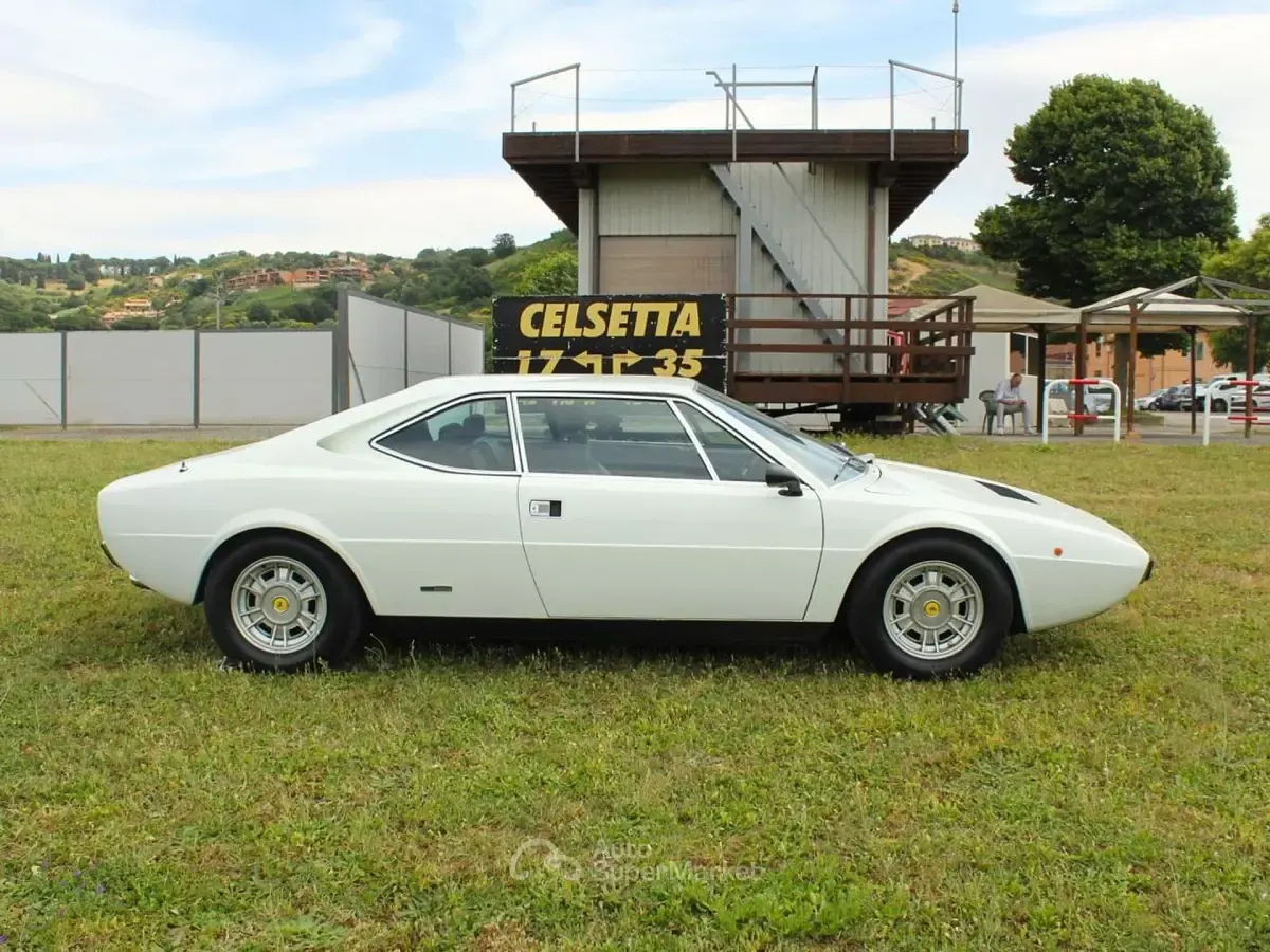 Usata Ferrari 308 256 CV (188 kW) 1974 Bianco Coupé