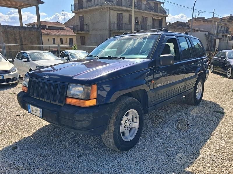 Usata Jeep Cherokee Sport 116 CV (85 kW) 1998 SUV