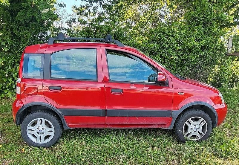 Usata Fiat Panda 60 CV (44 kW) 2008 Rosso Utilitaria