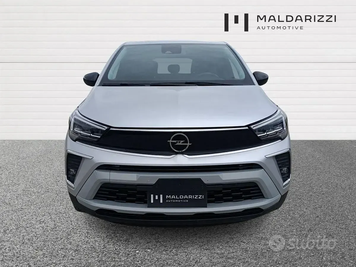 Gebraucht Opel Crossland X Elegance 110 PS (80 kW) 2024 Grau SUV