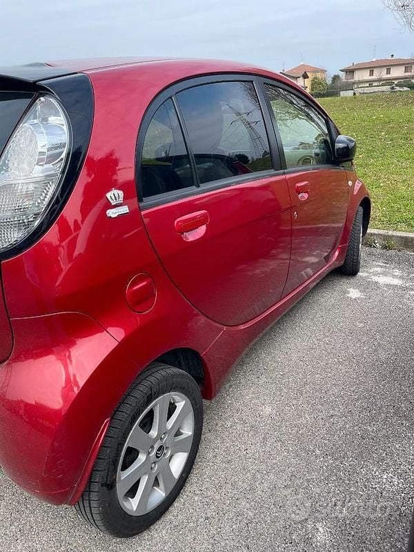 Usata Citroën C-zero Seduction 35 kW (48 CV) 2016 Rosso Utilitaria