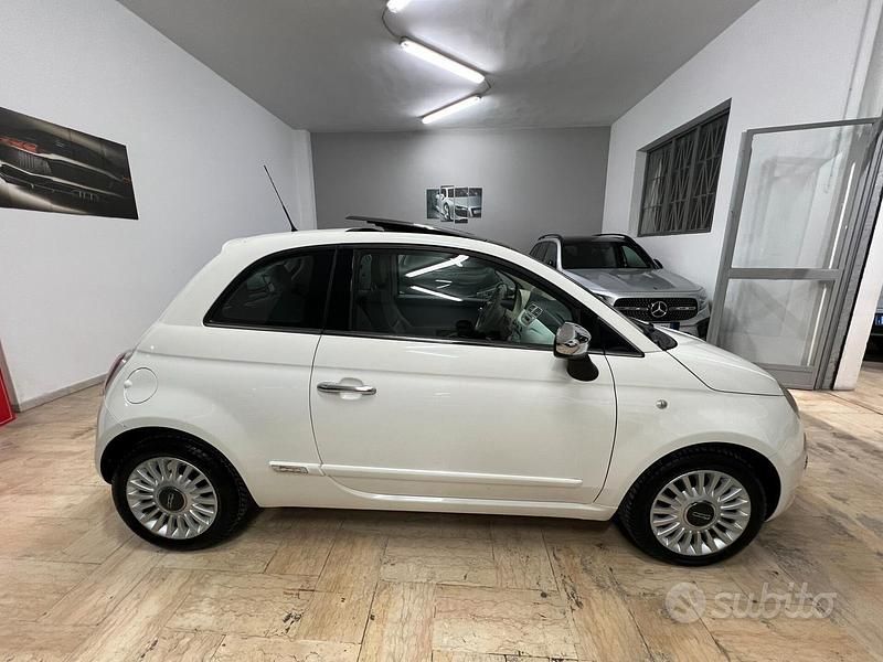 Usata Fiat 500 Lounge 75 CV (55 kW) 2008 Bianco Berlina