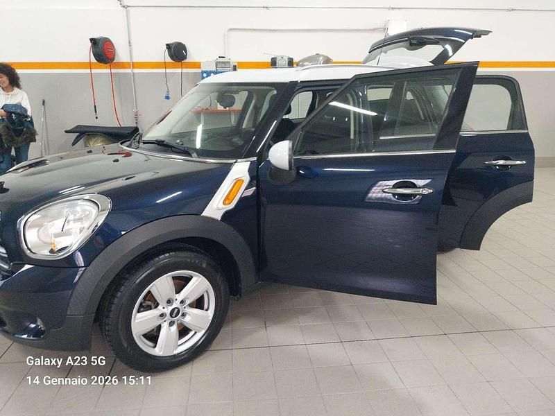 Usata Mini Cooper D Countryman 111 CV (81 kW) 2016 Blu/azzurro SUV