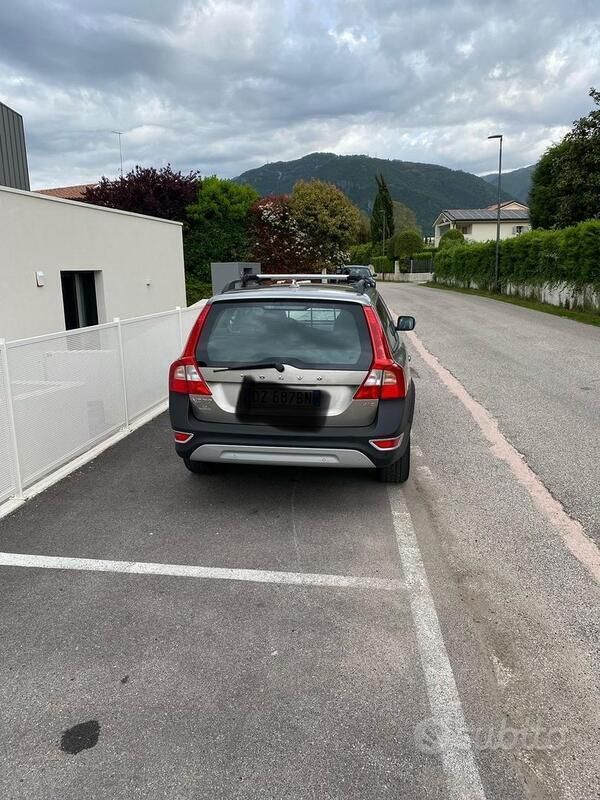 Usata Volvo XC70 2010 Marrone SUV