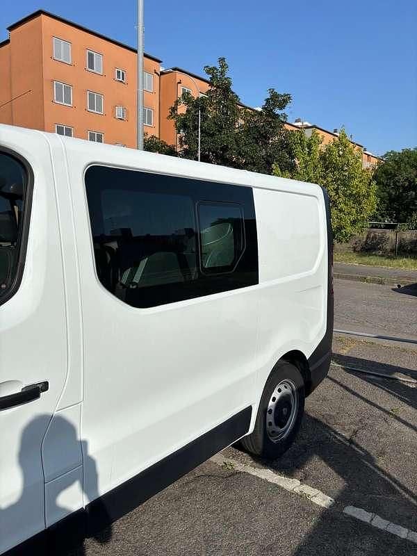 Usata Renault Trafic 120 CV (88 kW) 2015 Monovolume