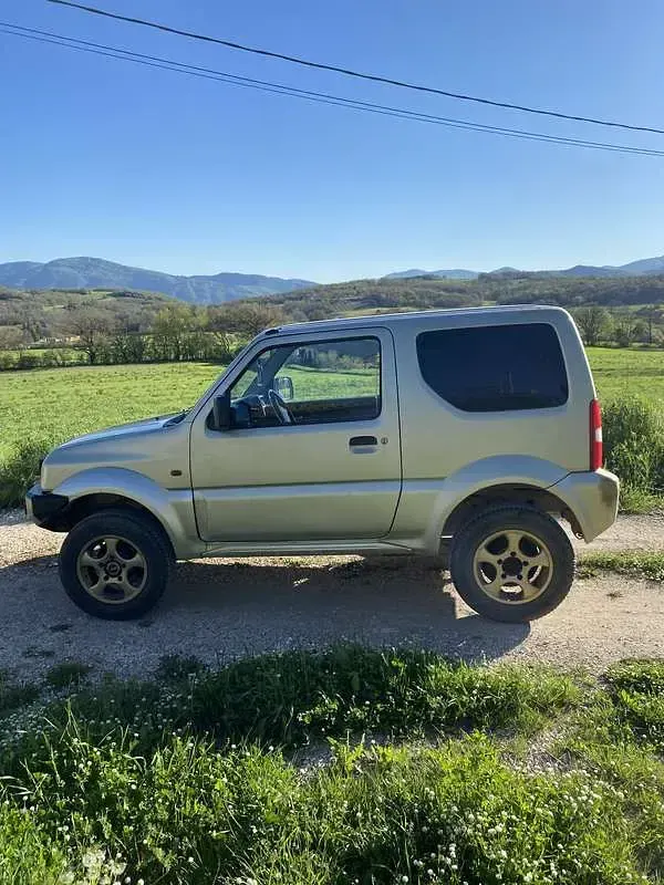 Usata Suzuki Jimny 82 CV (60 kW) 2000 SUV