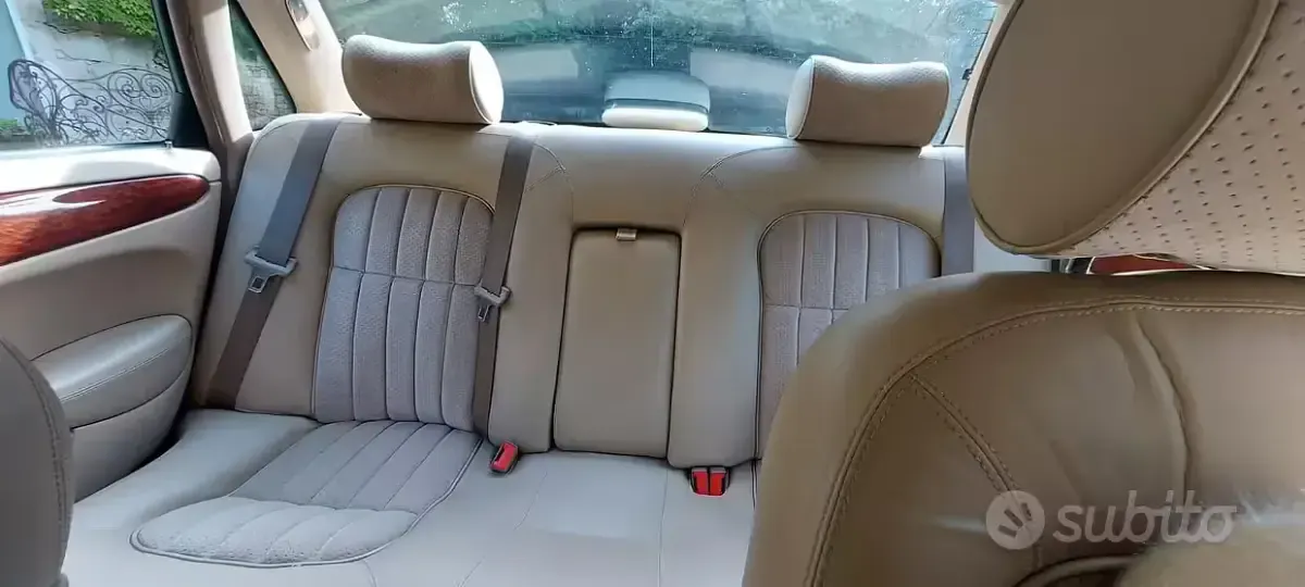 Usata Jaguar XJ8 237 CV (174 kW) 1998 Blu Berlina