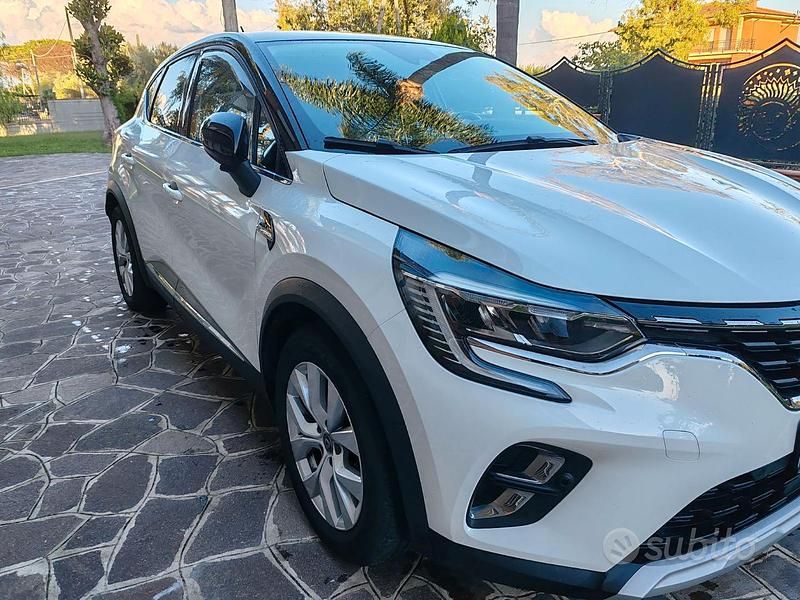 Usata Renault Captur 100 CV (73 kW) 2021 SUV