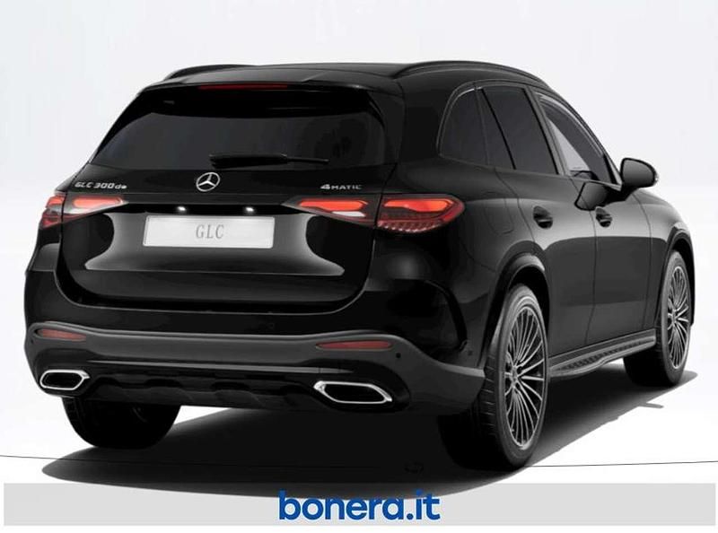 Nuova Mercedes GLC300e Advanced 333 CV (244 kW) 2026 Nero ossidiana SUV