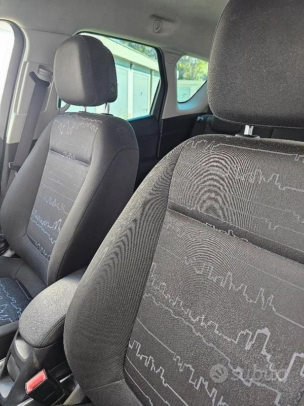 Usata Opel Meriva 120 CV (88 kW) 2014 Grigio Monovolume