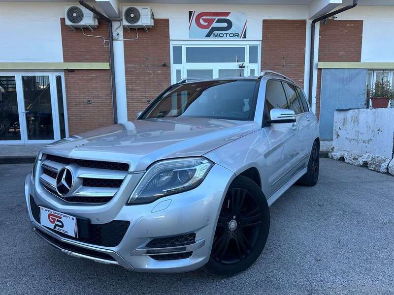 Argento Usata 2013 Mercedes GLK220 SUV | 13.490 € (Buon prezzo) - Immagine 1/4