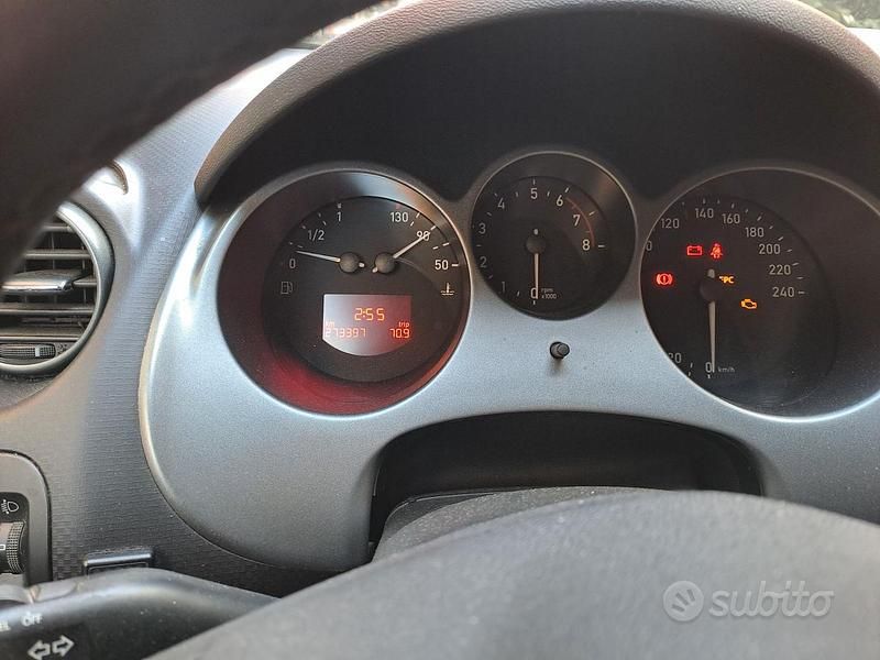 Usata Seat Altea 2008 Grigio Monovolume