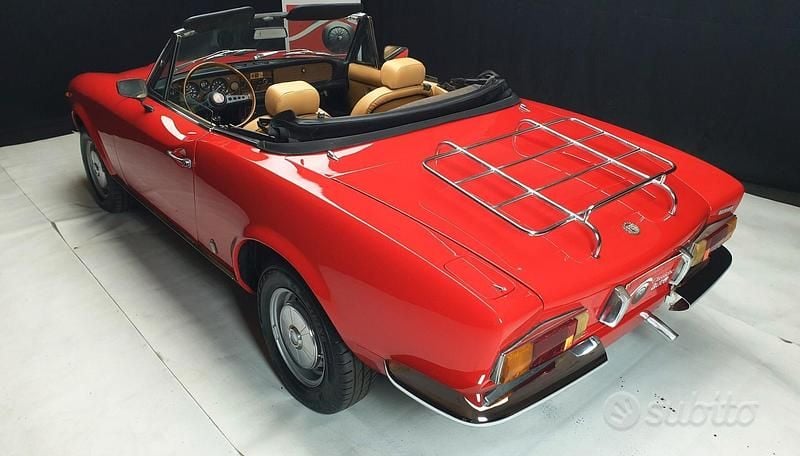 Usata Fiat 124 Spider S 90 CV (66 kW) 1970 Rosso Cabrio