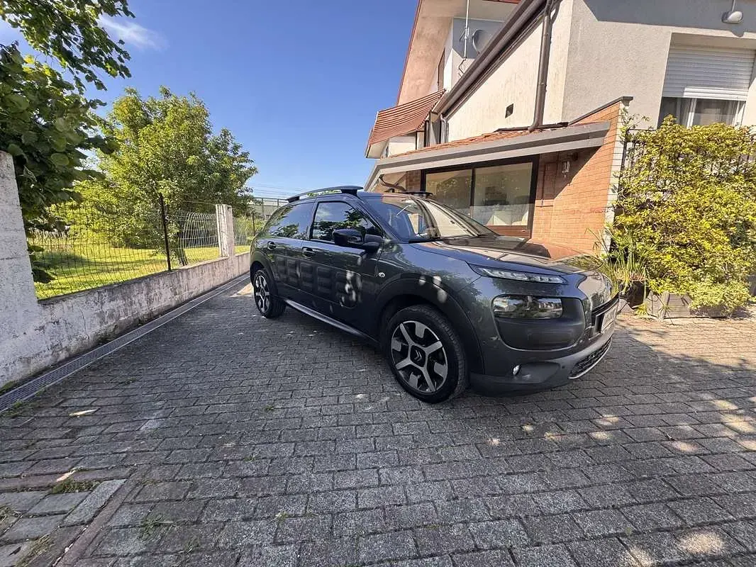 Usata Citroën C4 Shine 99 CV (72 kW) 2017 SUV