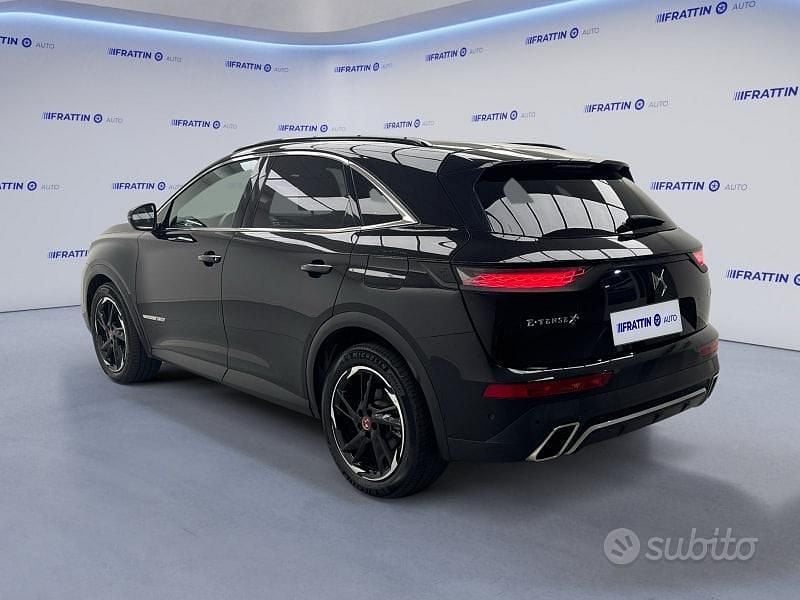 Usata DS Automobiles DS7 Crossback Performance Line Plus 300 CV (220 kW) 2022 Nero SUV