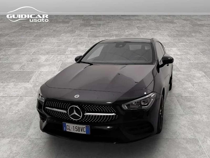Usata Mercedes CLA200 Shooting Brake Premium 150 CV (110 kW) 2023 Nero Station wagon
