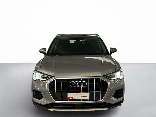 Usata Audi Q3 Advanced 150 CV (110 kW) 2024 Argento fioretto metallizzato SUV