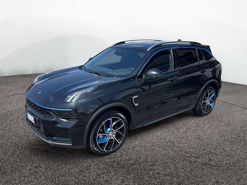 Nero Usata 2023 Lynk & Co 01 SUV | 24.500 € (Buon prezzo) - Immagine 1/4