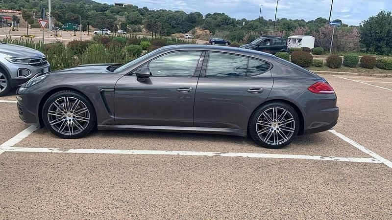 Usata Porsche Panamera 300 CV (220 kW) 2015 Utilitaria
