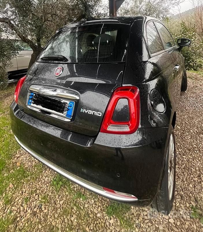 Usado Fiat 500 70 CV (51 kW) 2024 Negro Utilitario