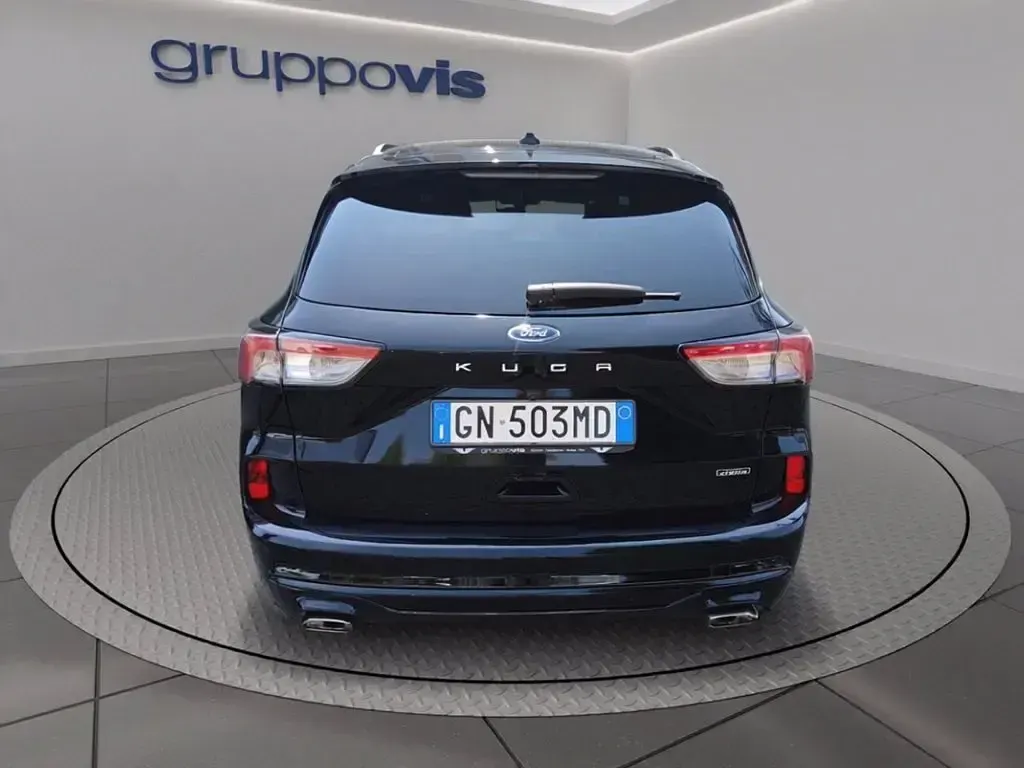 Usata Ford Kuga ST-Line 225 CV (165 kW) 2023 Nero metallizzato SUV