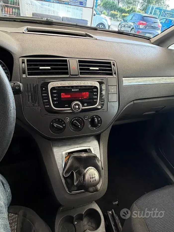 Käytetty Ford C-MAX Ghia 90 HP (66 kW) 2008 Harmaa Tila-auto
