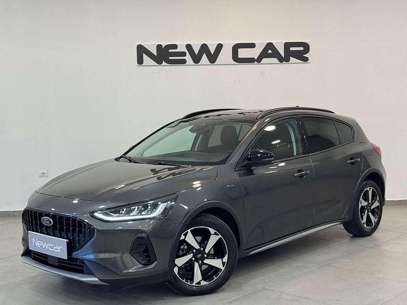Begagnad Ford Focus ST-Line X 116 HK (85 kW) 2024 Grå Halvkombi