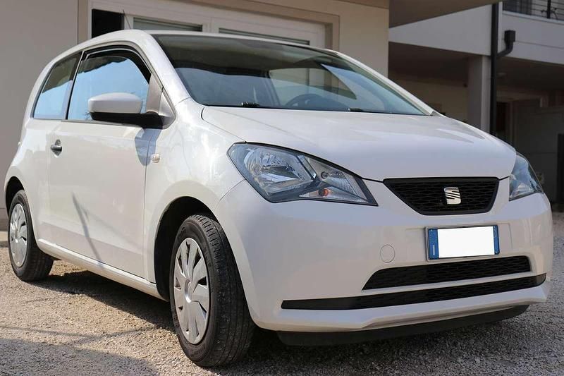 Usata Seat Mii 60 CV (44 kW) 2013 Bianco Utilitaria