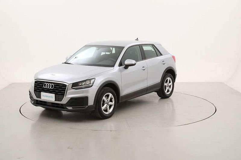 Argento Usata 2019 Audi Q2 Business SUV | 19.090 € (Super prezzo) - Immagine 1/4