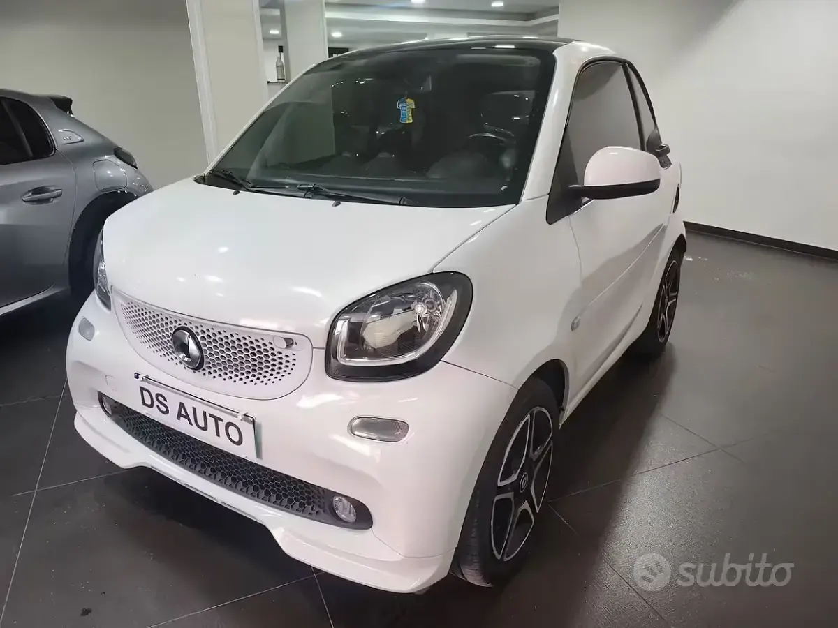 Usata Smart ForTwo Coupé Brabus 90 CV (66 kW) 2019 Coupé