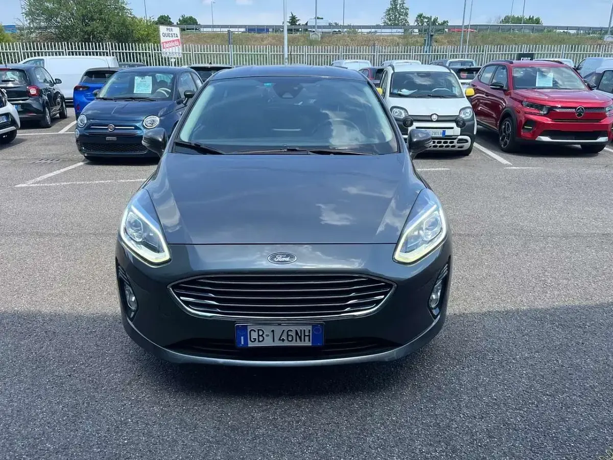 Begagnad Ford Fiesta ST-Line 95 HK (69 kW) 2020 Grå Halvkombi