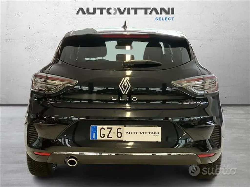 Usata Renault Clio Techno 91 CV (66 kW) 2025 Nero Utilitaria