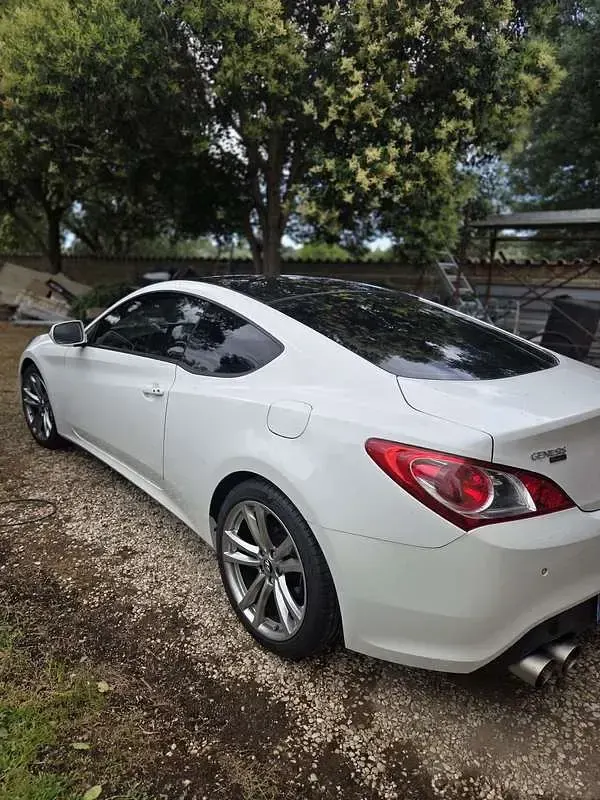 Usata Hyundai Genesis 212 CV (155 kW) 2013 Coupé