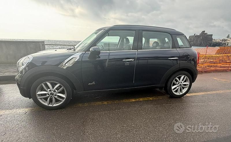 Usata Mini Cooper Coupé 111 CV (81 kW) 2012 Blu Coupé