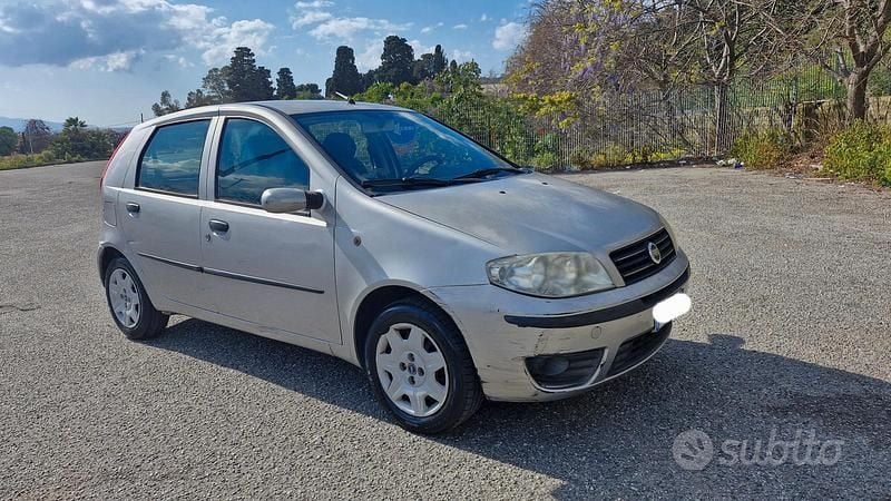 Usata Fiat Punto 2005 Utilitaria