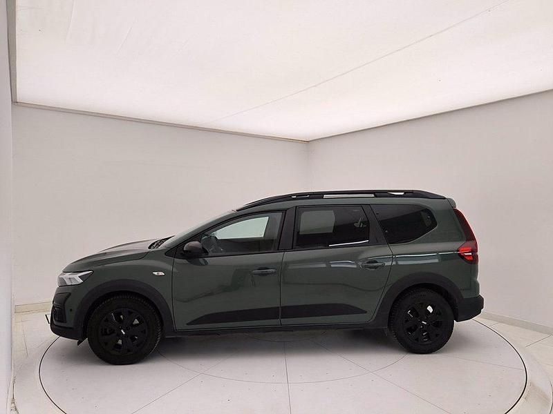 Usata Dacia Jogger Extreme 101 CV (74 kW) 2023 Verde scuro Monovolume
