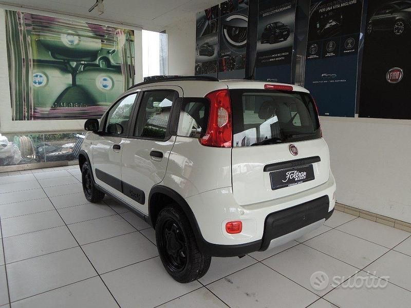 Occasion Fiat Panda 4x4 Wild 86 ch (63 kW) 2022 Blanc Citadine